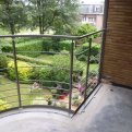 Balustrade aan terras gepoederlakt